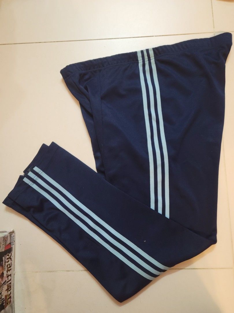 70年代Adidas懷舊運動套裝, 男裝, 外套及戶外衣服- Carousell