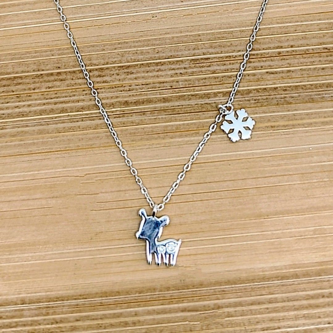 Reindeer necklace sale