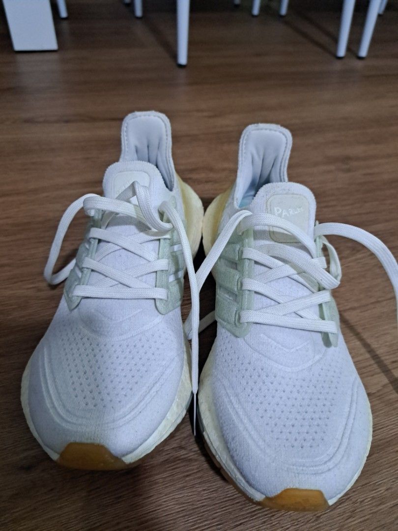 ultra boost pink black