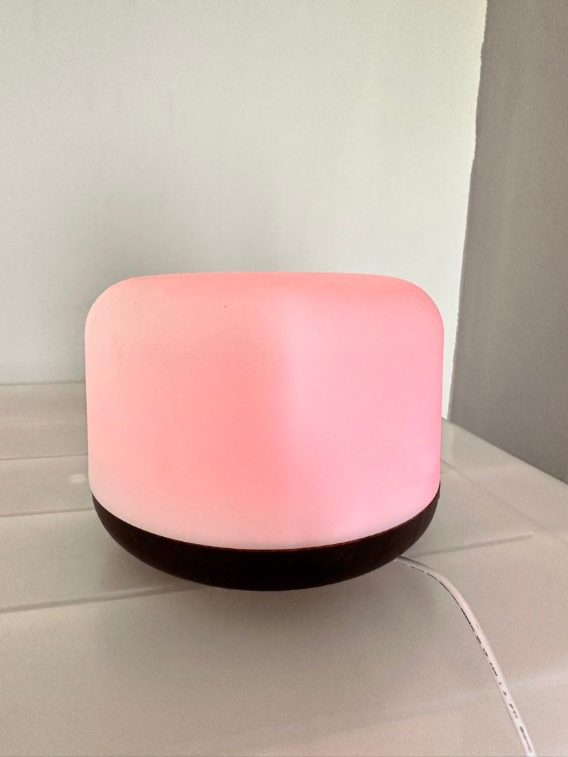 Air diffuser (Category: Home Fragrance) located in Kuala Lumpur. Submitted by nikii5548 (Listing ID 1268538246, Image 3). Description: .