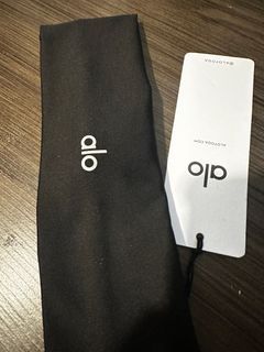 Alo yoga 運動 頭帶 髮帶 束帶 Airlift Headband - Black
