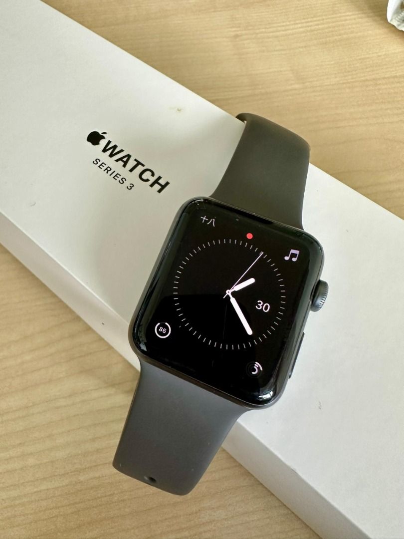 Apple Watch Series 3 42mm Space Grey Aluminum Mobile Phones