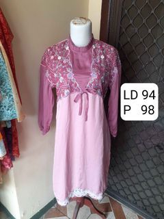Atasan Tunik Wanita Pink High Neck Bordir Floral