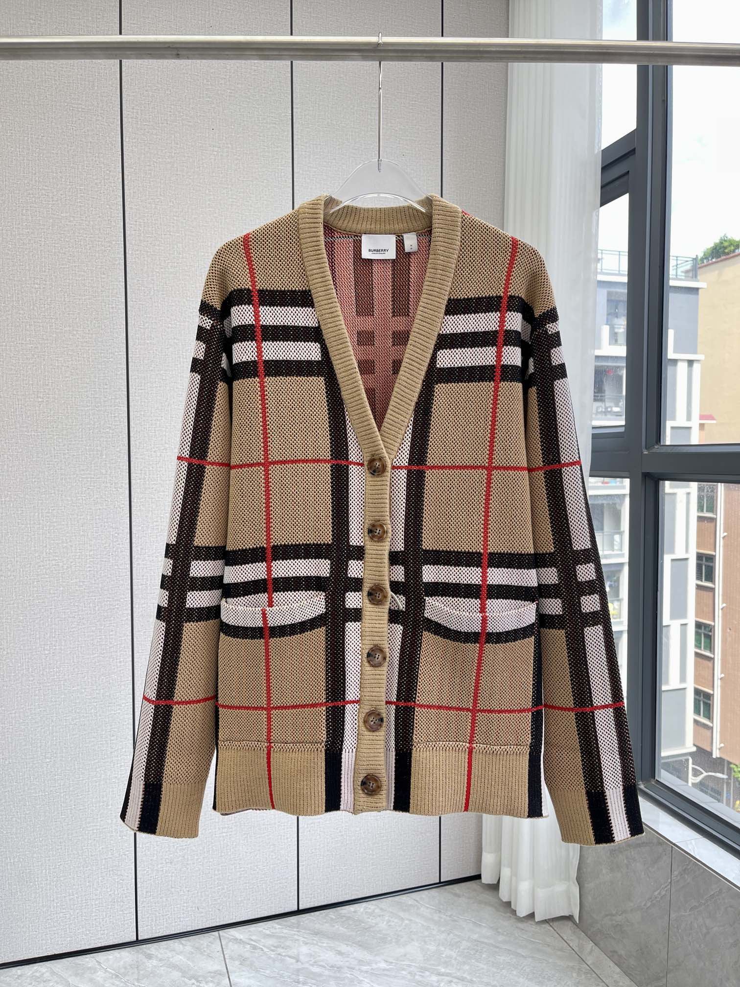 Burberry plaid sweater store
