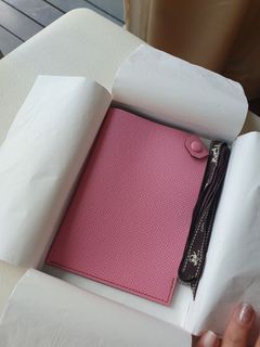 Authentic Hermes Tarmac Passport Holder Pink 5P