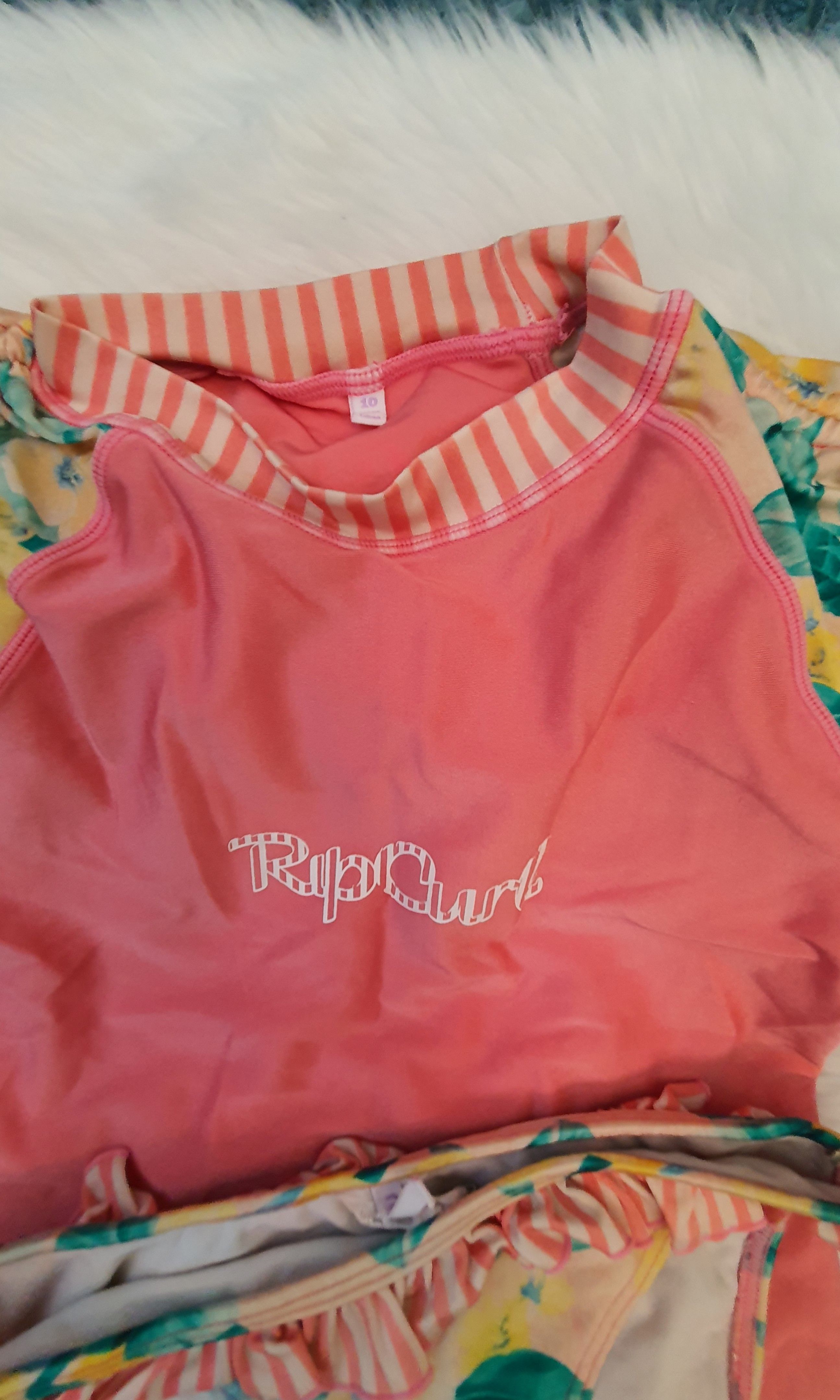 Authentic Rip Curl Swimwear Set Rash Guard Bikini Babies Kids Authentic Rip Curl Swimwear Set Rash Guard Bikini Babies Kids