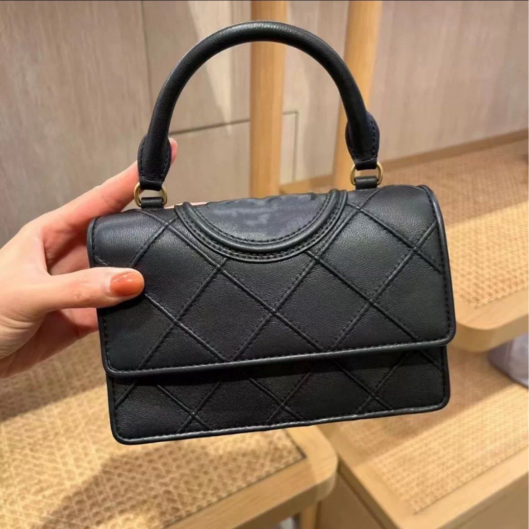 Authentic Tory Burch Soft Fleming woc top handle handbag Luxury Bags Wallets on Carousell