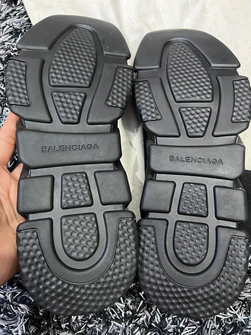 How to tell fake balenciaga speed trainer shop