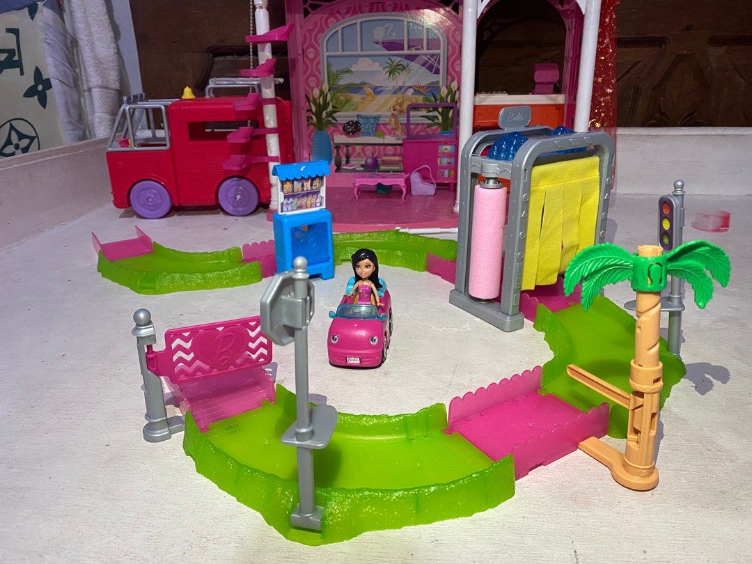 Barbie on the go car wash Hobbies Toys Toys Games on Carousell
