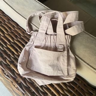 (Kategori: ) berada di . Dikirim oleh simpan.lemari (ID iklan 1268669021, Gambar 1). Deskripsi: .
