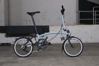 Brompton  P line  ( 2024 ) ice