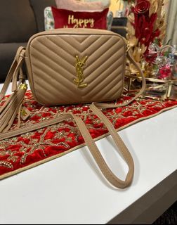 Camera bag brown