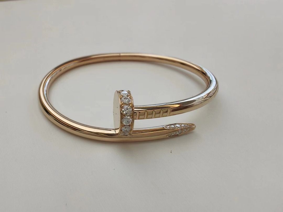 Cartier nail bracelet discount used