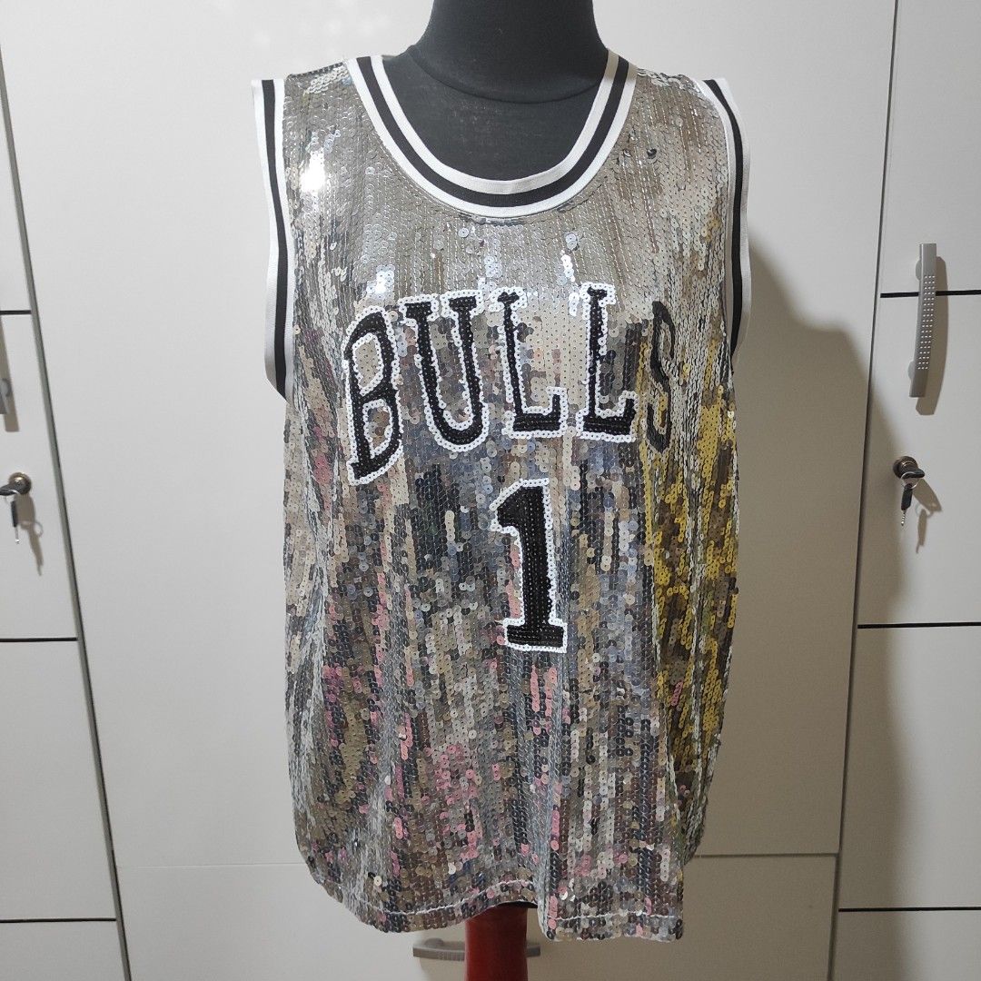 Sequin bulls jersey store