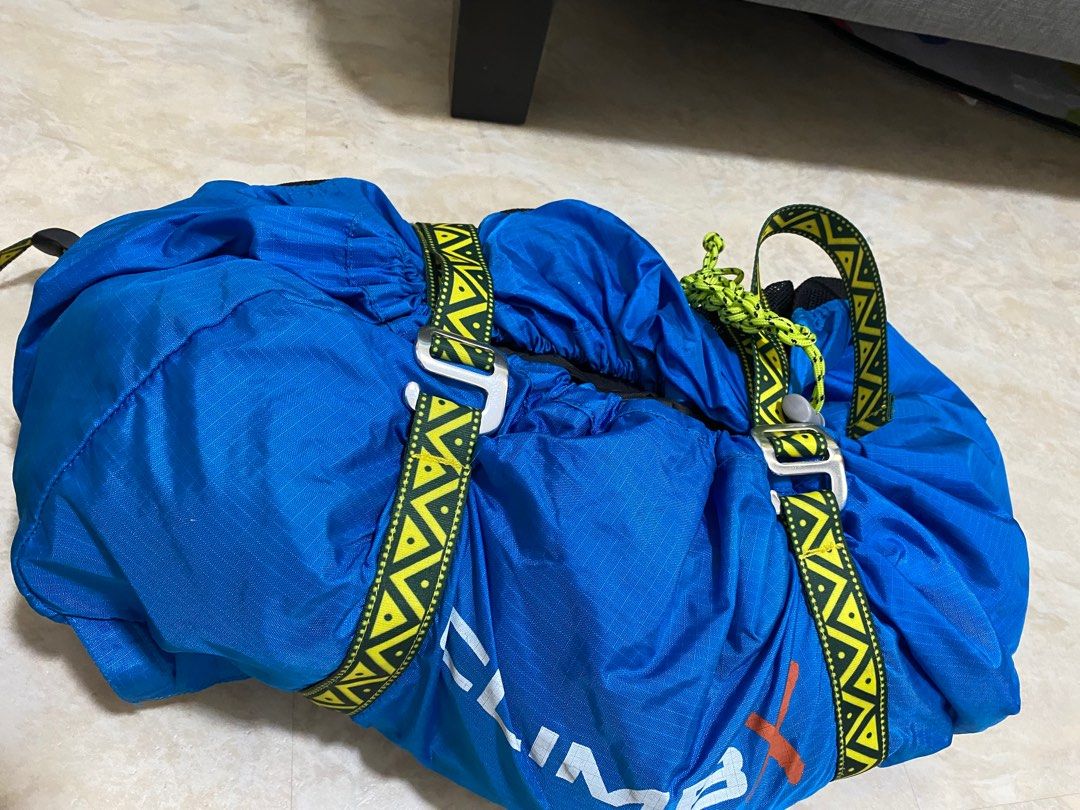 Climbing Rope (70m), climbing bag and ground sheet, Sports Equipment, Other  Sports Equipment and Supplies on Carousell