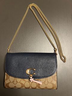 （分類：）位於 。 由 DebDebchung 提交（商品編號 1268662950，圖片 1）。簡介： 。