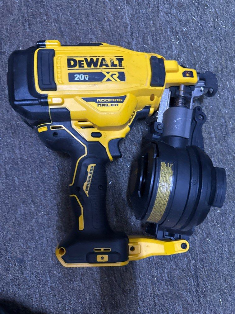 DEWALT DCN45RNN XR Brushless Roofing Coil Nailer 18V Bare Unit DEWDCN45RNN
