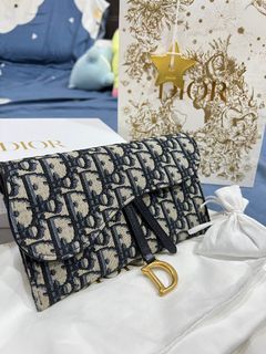 Dior saddle wallet singapore price sales