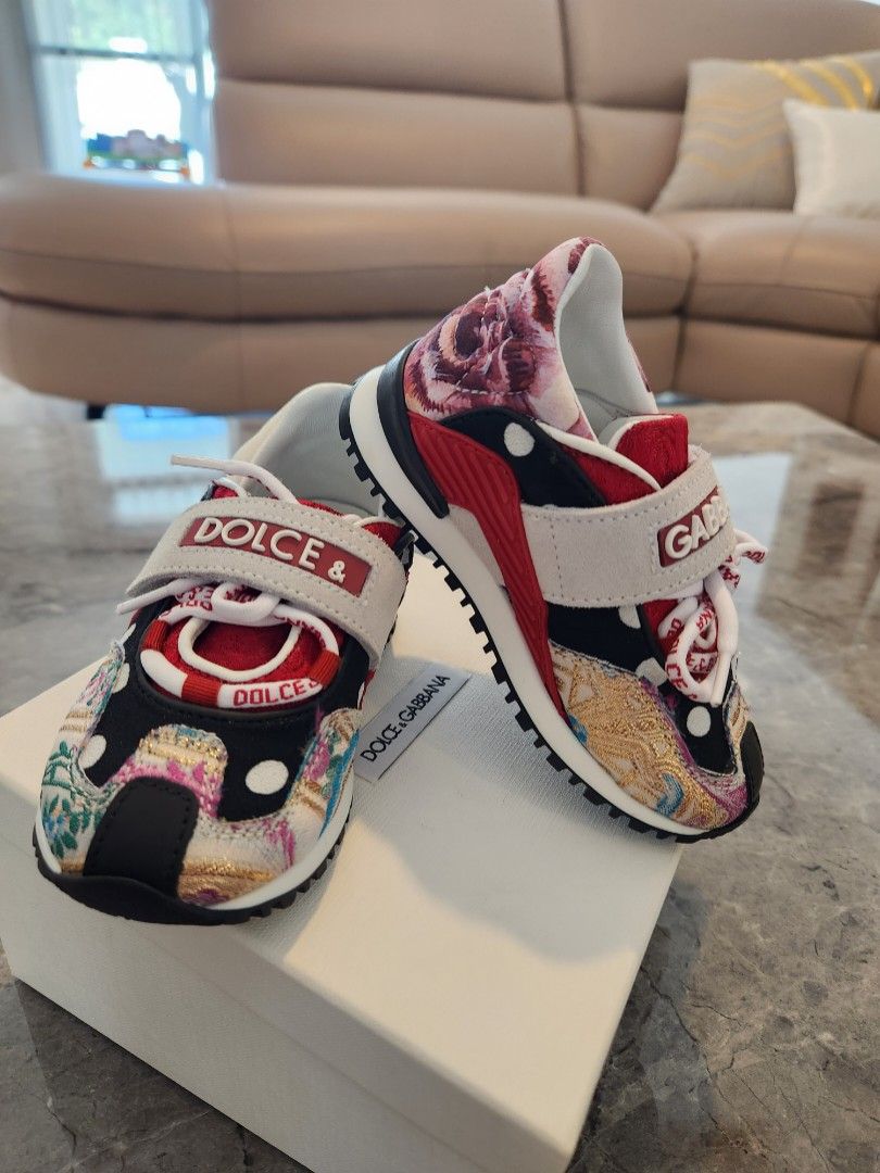 Dolce and online gabbana shoes girls