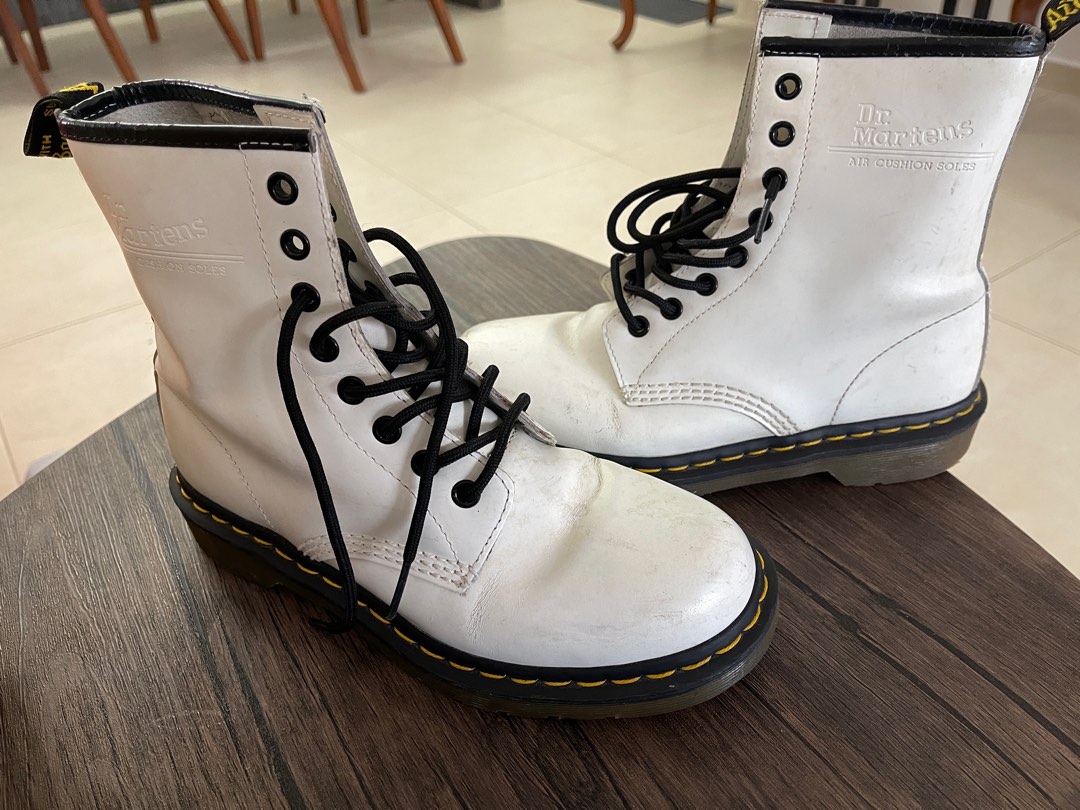 White doc martens used outlet