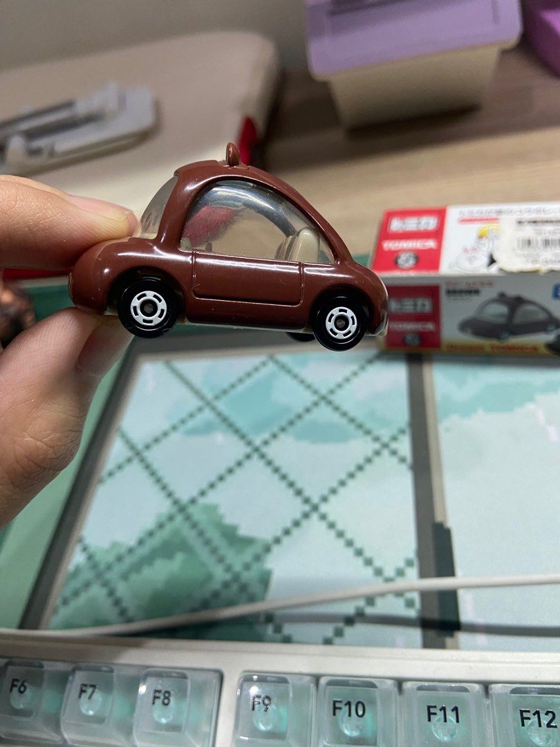 dream tomica brown (Category: Vehicle & Diecast Models) located in Paranaque City. Submitted by junggwon (Listing ID 1268647110, Image 2). Description: nakatambak lang.