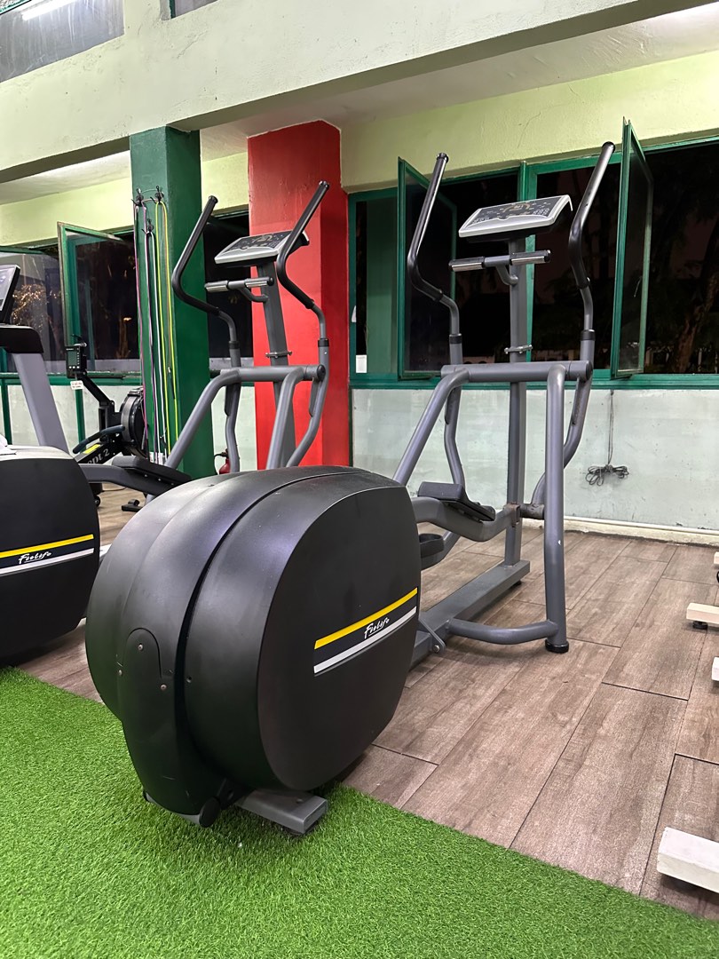 Elliptical Cross Trainer Cardio Machine, Sports Equipment, Exercise