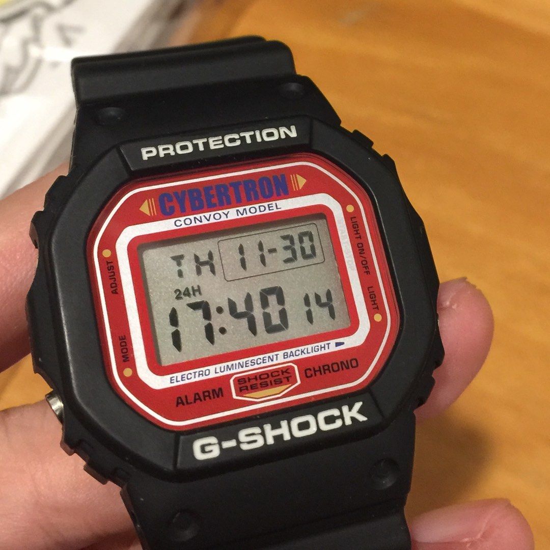 Red g shock square best sale