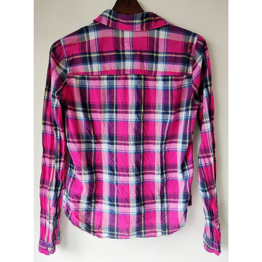 HOLLISTER Pink Plaid Shirt Women s M Women s Fashion Tops