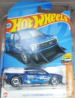 20 TOYOTA TACOMA - Hot Wheels 2022 HW Trucks Series, Hobbies