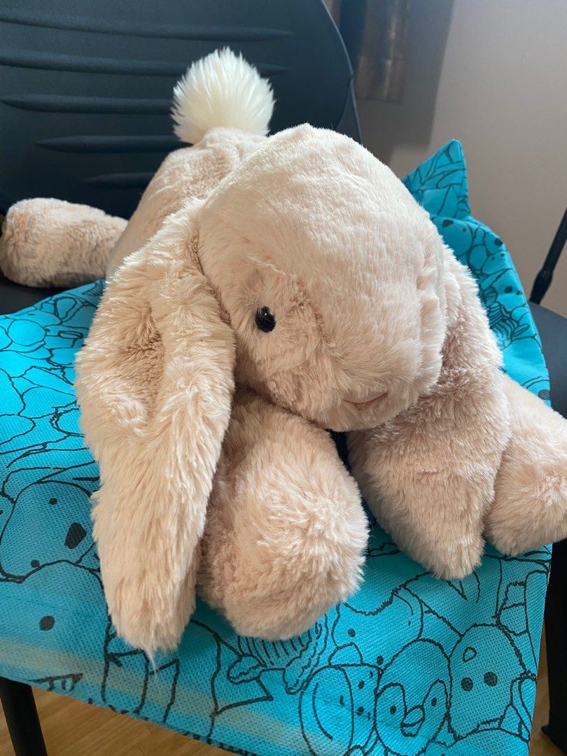 Jellycat big smudge rabbit, Hobbies & Toys, Toys & Games on Carousell
