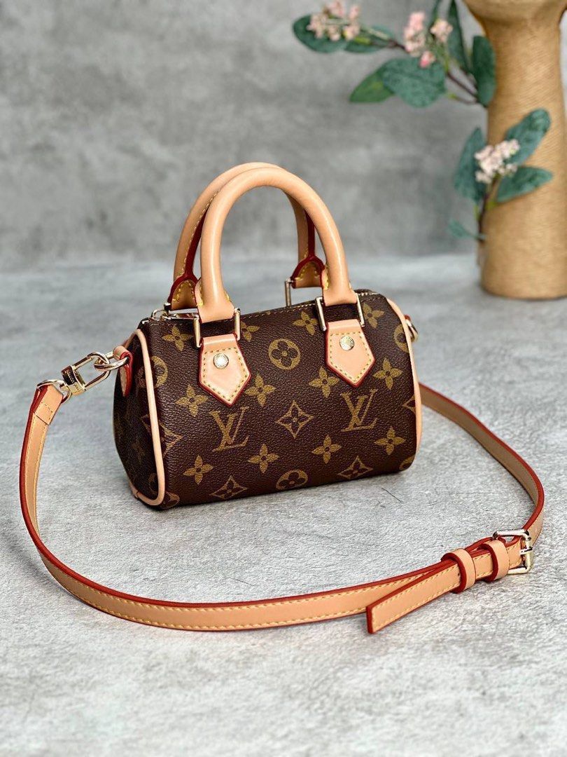 LOUIS VUITTON (Category: Bags & Wallets) located in Toronto. Submitted by ahmettsudas (Listing ID 1268691719, Image 1). Description: Write for information .