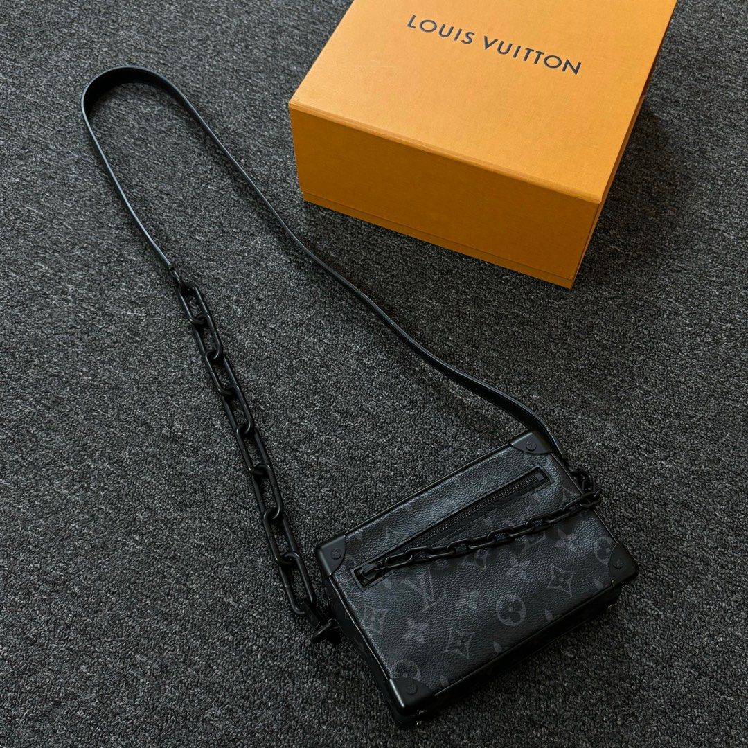 M44480 louis vuitton shop