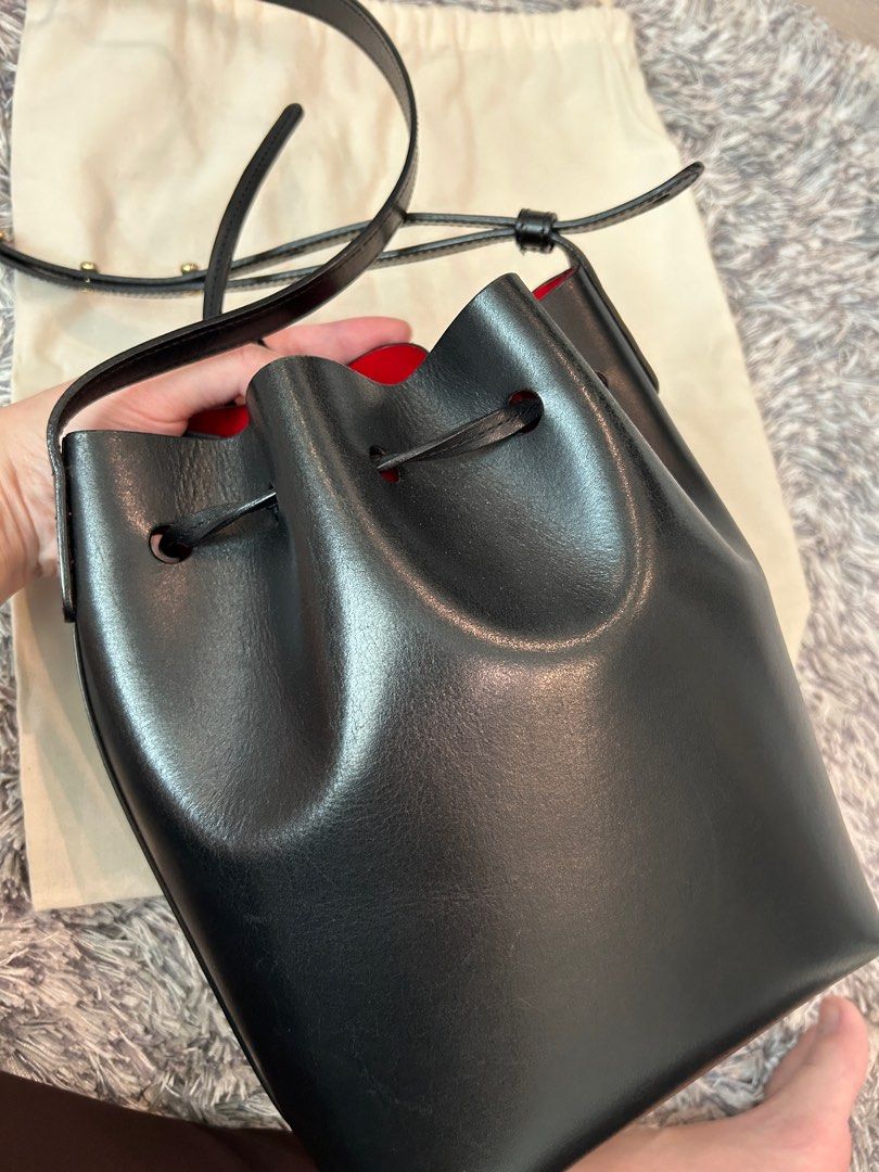 Mansur Gavriel Bucket Bag (Category: Luxury Bags & Wallets) located in Makati City. Submitted by wunderwardrobe (Listing ID 1268537196, Image 3). Description: Very good condition 100% Authentic .