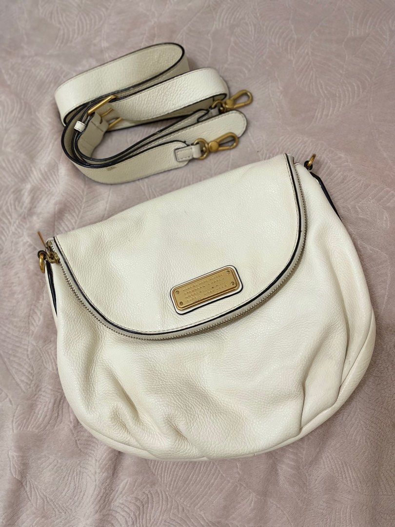 Marc jacobs sling bag, Women's Fashion, Bags & Wallets, Cross-body Bags ...