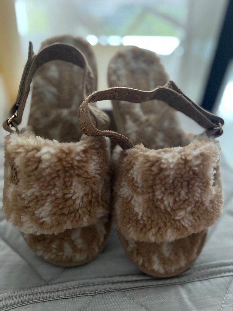 Michael Kors furry slide Women s Fashion Footwear Flipflops and