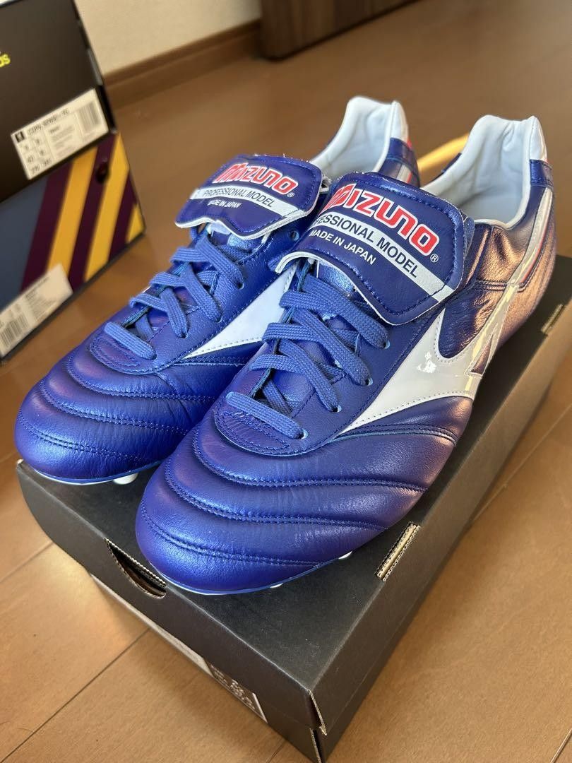 MIZUNO MORELIA 2 size 27cm, Sports Equipment, Sports & Games 