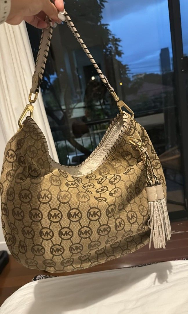Coach best sale bedford hobo