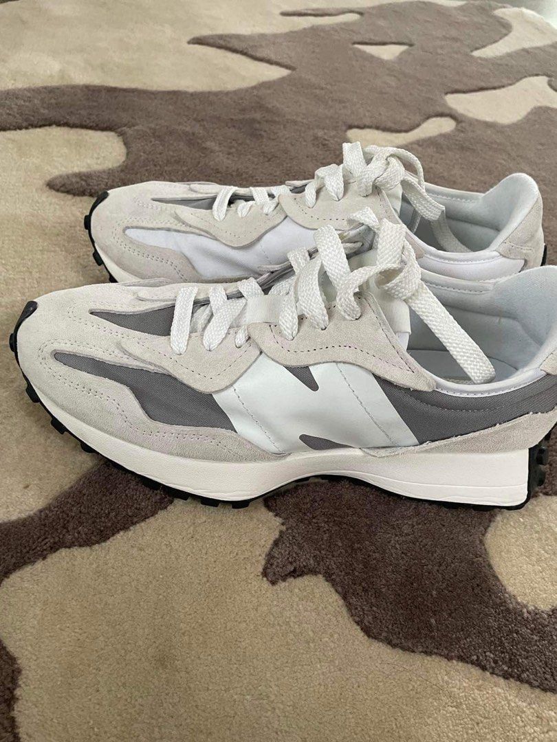 New balance 327 size 9 best sale