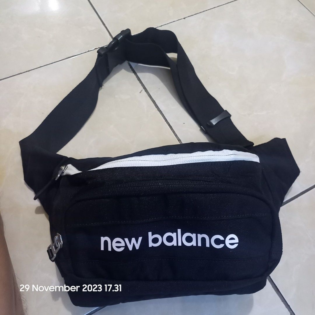 New balance WAIST bag, Fesyen Pria, Tas & Dompet , Tas Selempang di