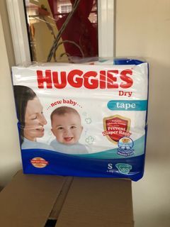 NEW Huggies Dry Tape diapers (S size) 80 pieces