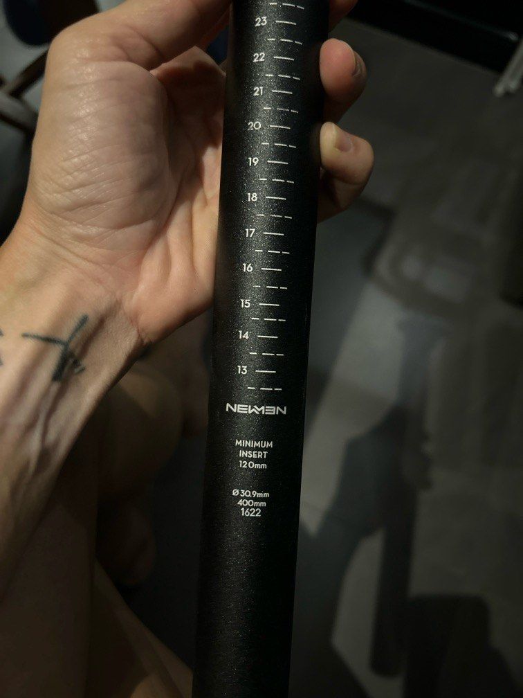 Newmen clearance evolution seatpost