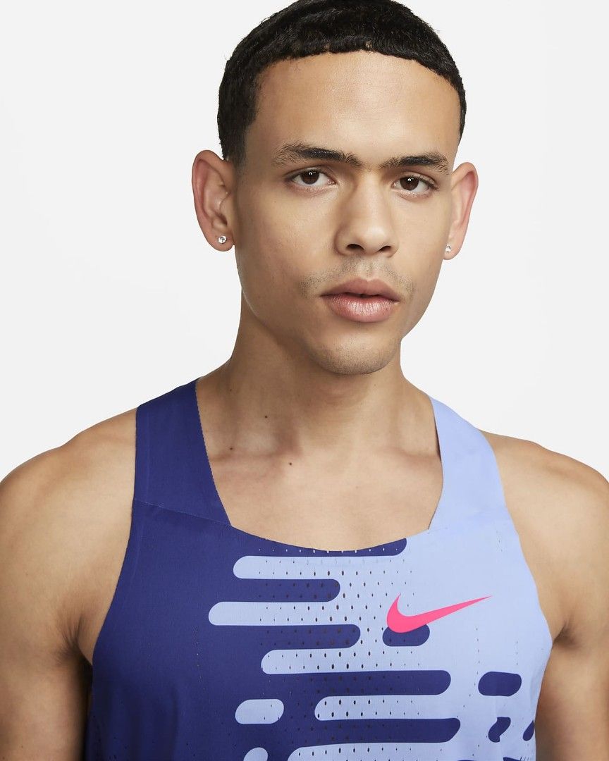 Nike aeroswift hotsell vest