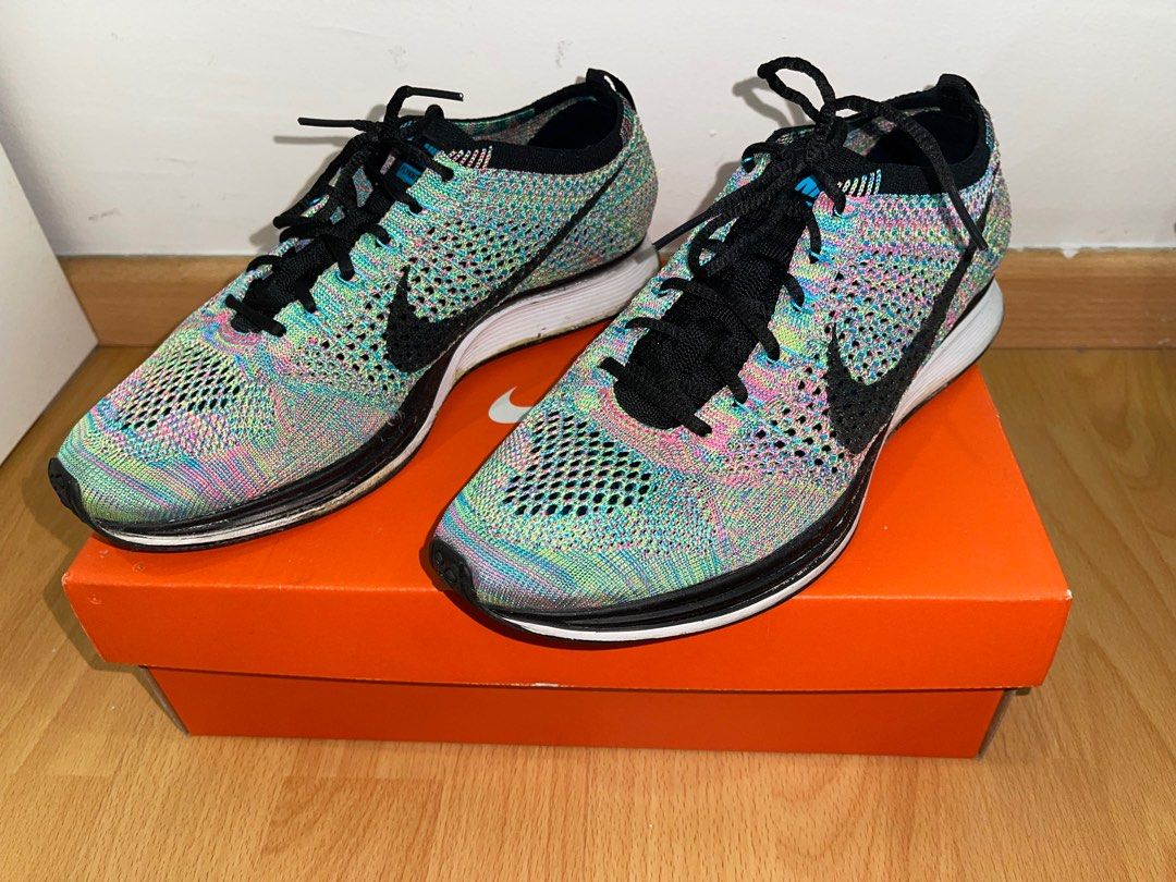 Flyknit racer multicolor sales 2.0 vs 3.0