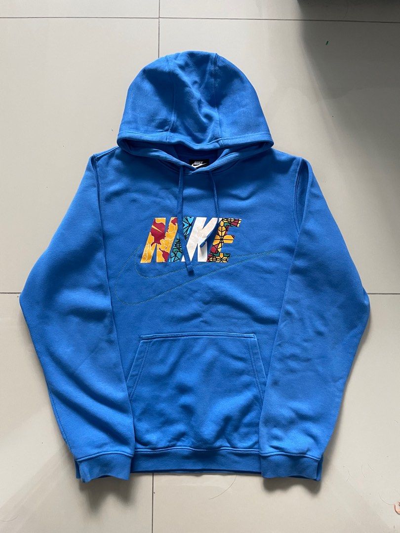 Nike stitched deals logo hoodie