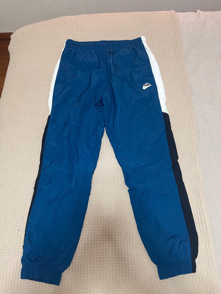 Nike Jogger Pant, Men's Fashion, Bottoms, Joggers on Carousell