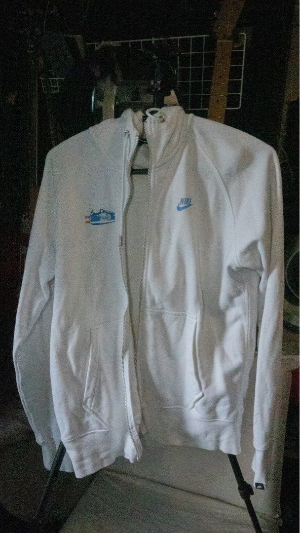 Nike rocketship hoodie white