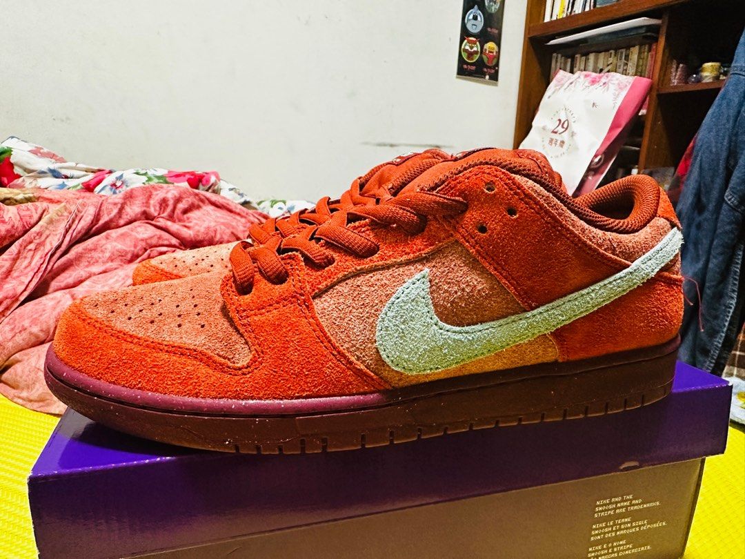 Nike SB Dunk Low Pro PRM DV5429-601, 他的時尚, 鞋, 休閒鞋在旋轉拍賣