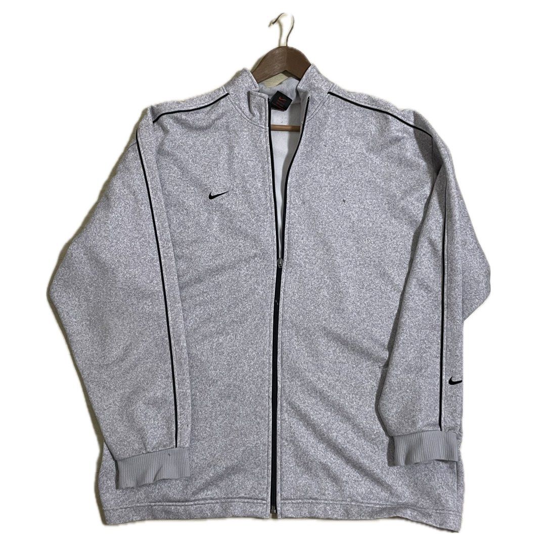 Nike Vintage Outerwear PLEASE HELP CLEAR Men s Fashion Coats