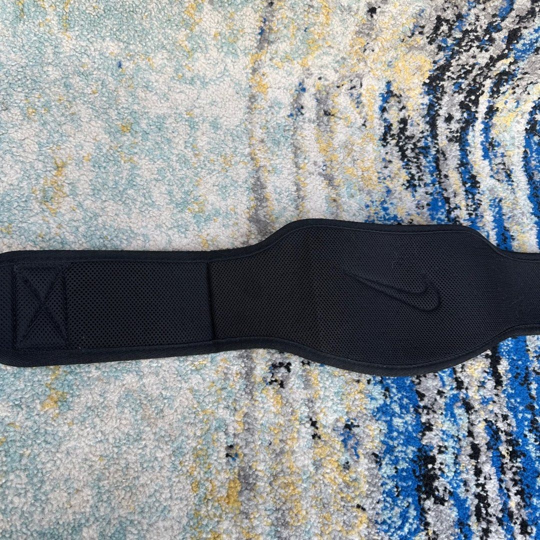 Nike weightlifting shop belt