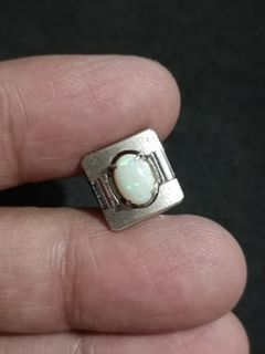Opal tie pin
